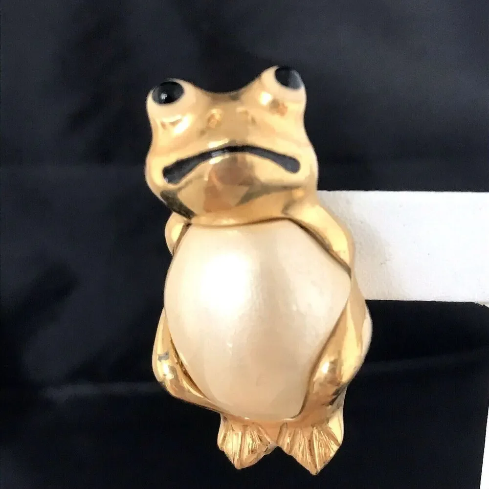 Vintage 1980s KJL Frog Brooch Simulated Pearl Belly Gold Tone Figural Pin - 9C